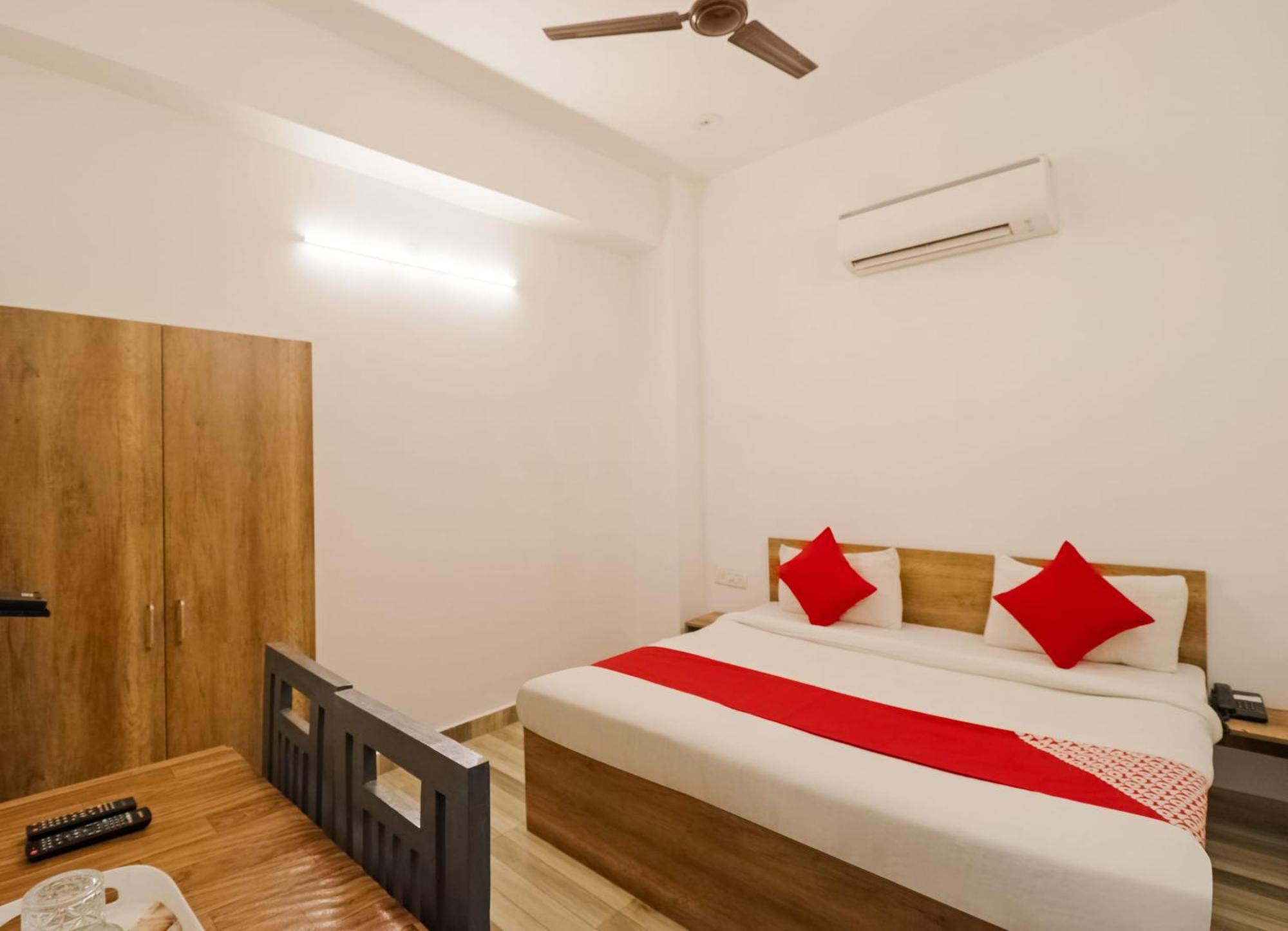 Hotel O Perky Stay Faridabad Eksteriør bilde